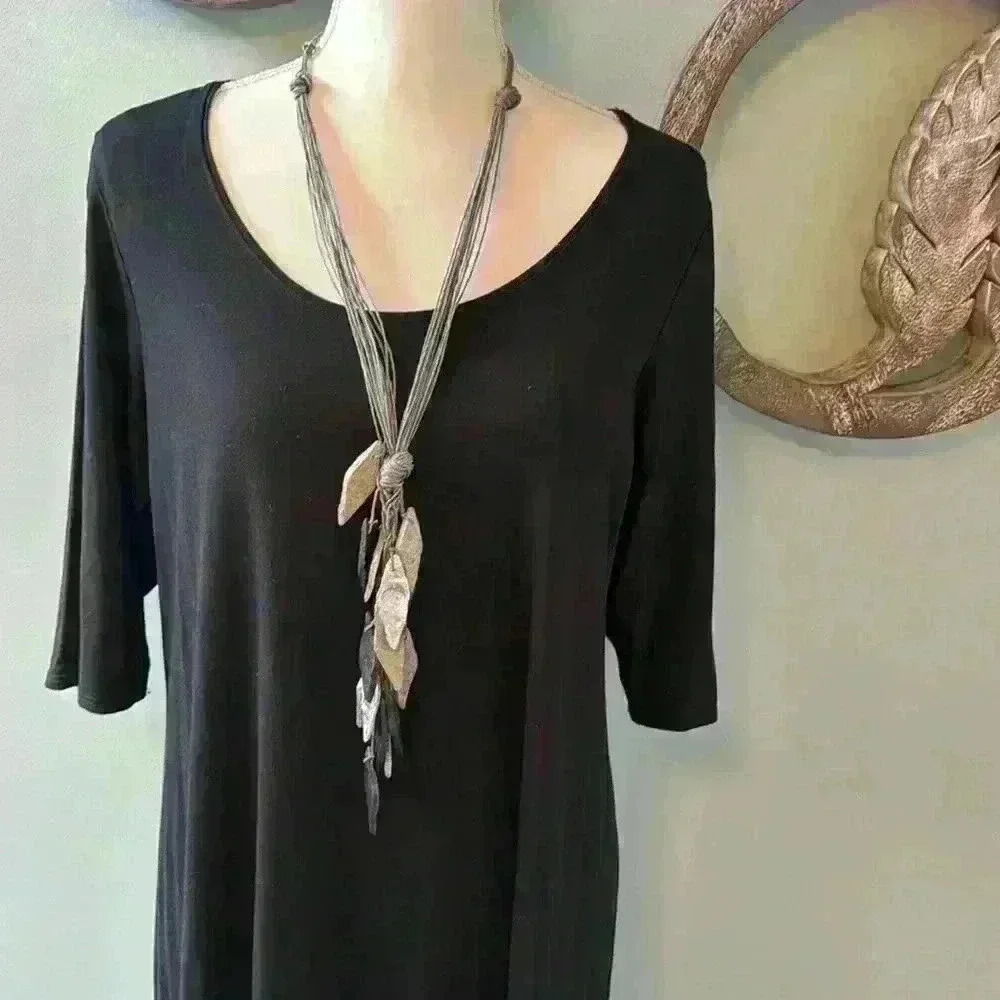 Eileen elbow length sleeve black dress/tunic size L - Picture 3 of 5